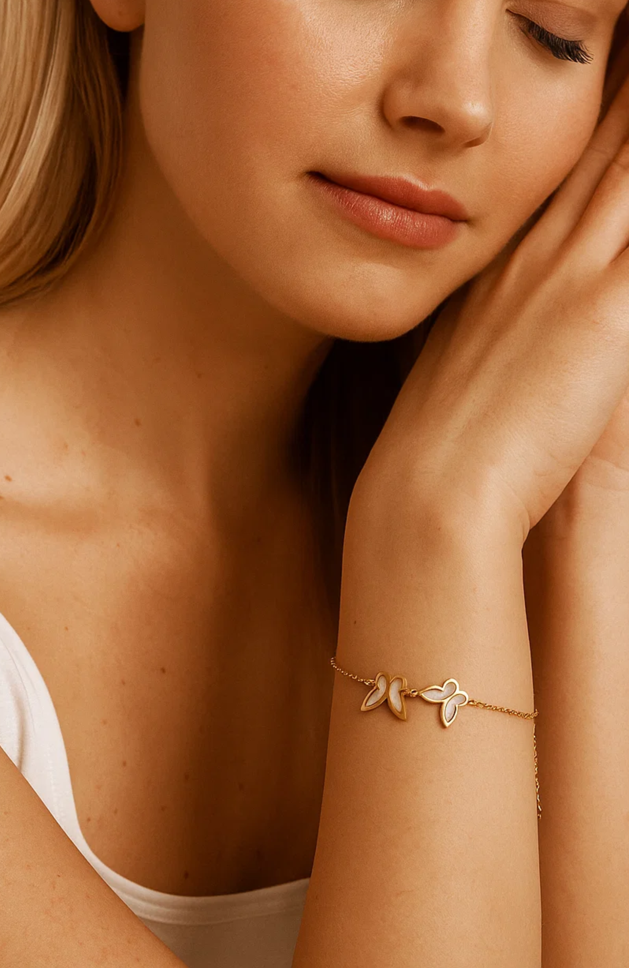 Butterfly Bracelet with Sea Shell Inlay Bracelet - Granted Quality 