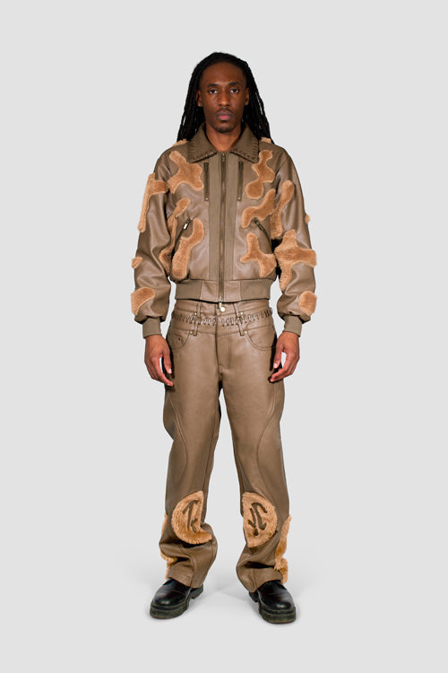 Tarnjacke aus Kunstpelz, veganem Leder