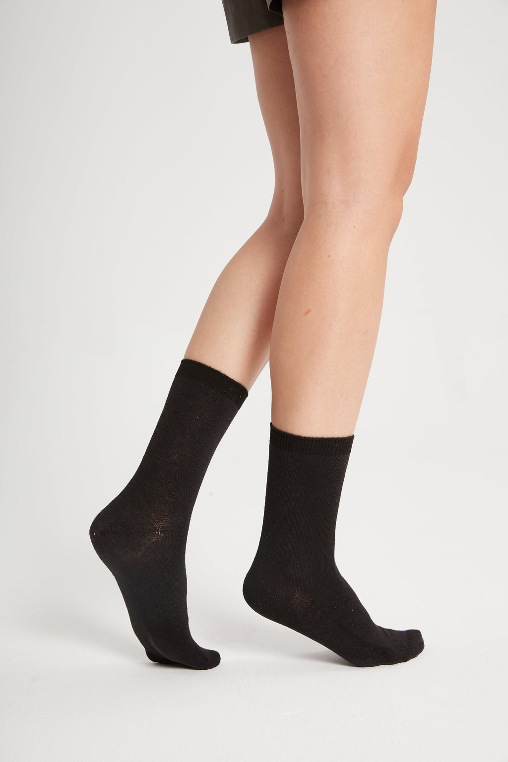 3-Pack Women's Hemp Crew Socks - Granted Quality 