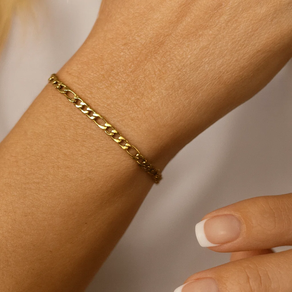 Classic Figaro Chain Bracelet - Granted Quality 